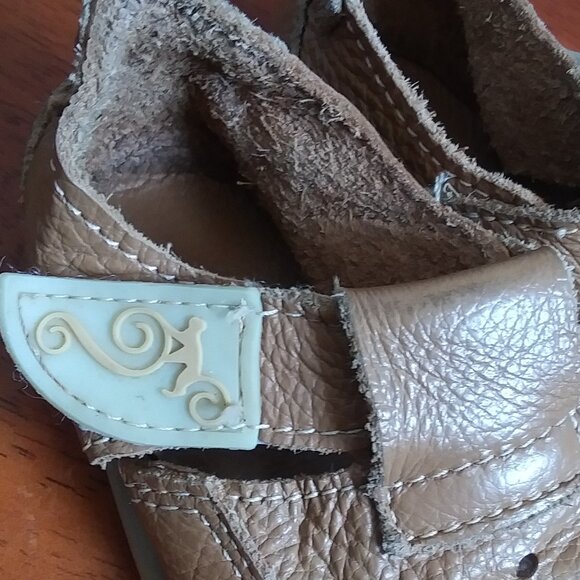 Magical Shoes First Walking Shoes Girls & Boys Soft Kids Shoes Barefoot sz 20 - Picture 3 of 16